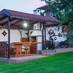 Guest house Chrystal